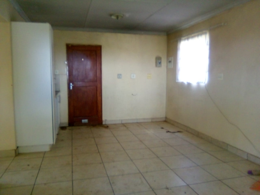 2 Bedroom Property for Sale in Seraleng North West